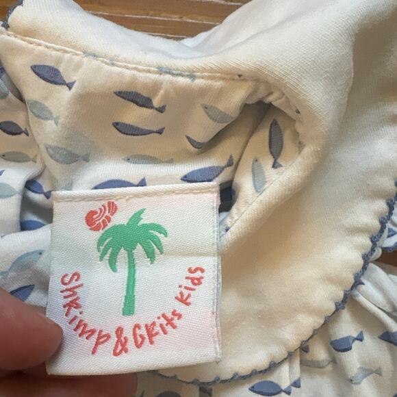 Shrimp & Grits Kids white fish short ruffle sleeve button back shirt SIZE 2T - Picture 4 of 6